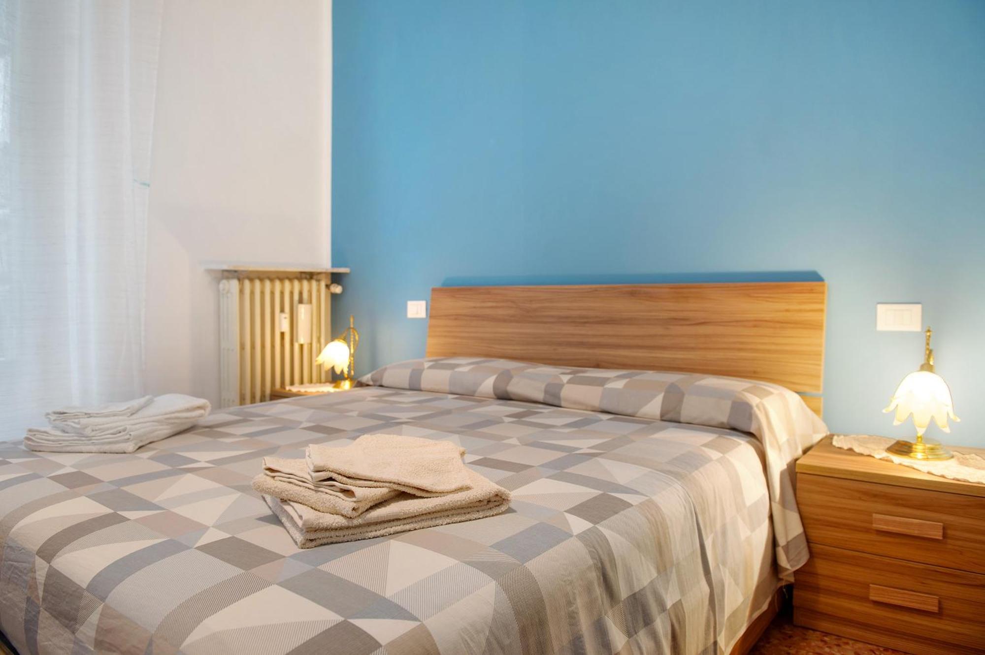 Alesa Apartament Verceil Extérieur photo