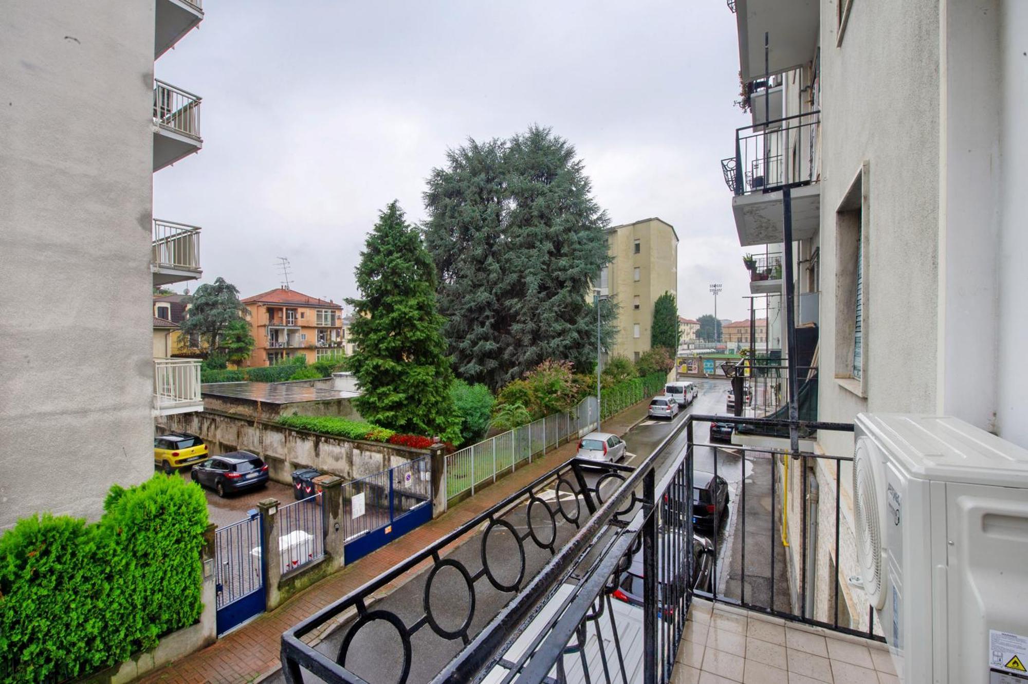 Alesa Apartament Verceil Extérieur photo